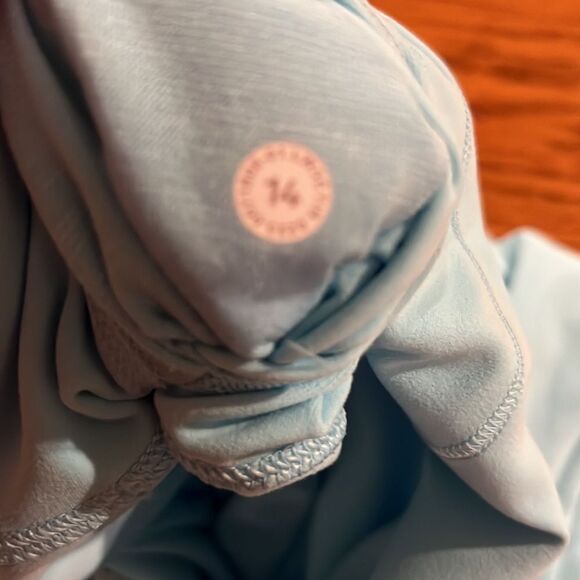 NWT Lululemon Align HR Pant 28” size 14. - Picture 8 of 8